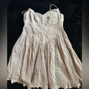 Large Social Tourist Dress